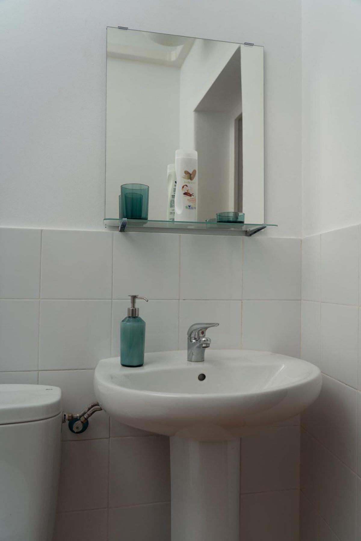 Centro Apartamento 2-A อูเอลบา ภายนอก รูปภาพ